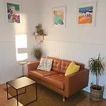 Apartments Mladen